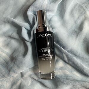 Lancome Advanced Genifique Serum - Black and Silver
